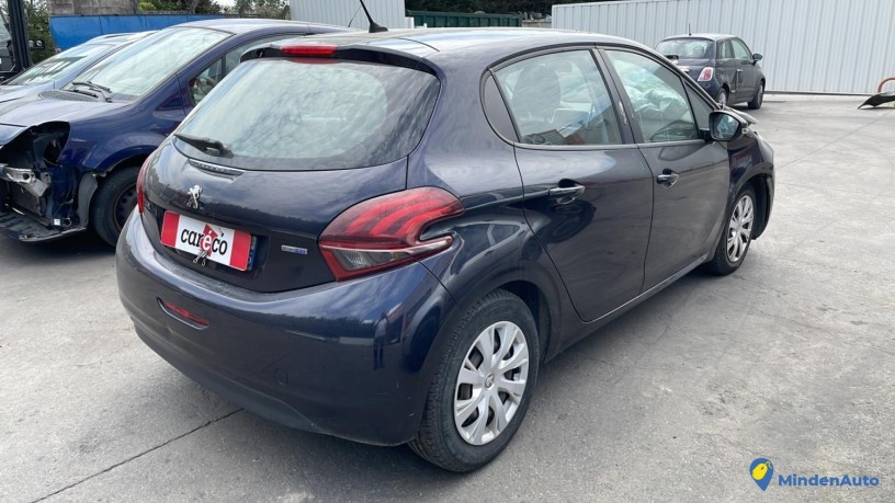 peugeot-208-16bluehdi-75-active-edition-big-2