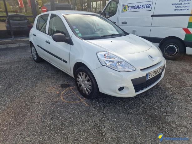 renault-clio-3-12i-16v-lp-80094-big-0