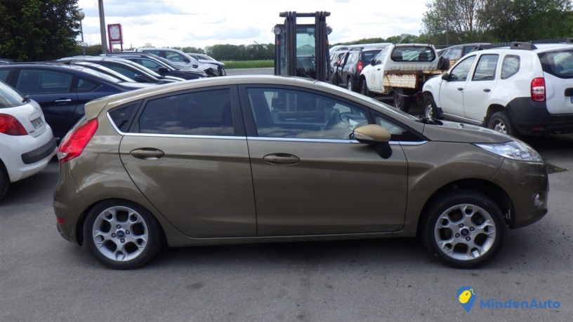 ford-fiesta-14-tdci-fap-70-techno-edition-n12523-big-1