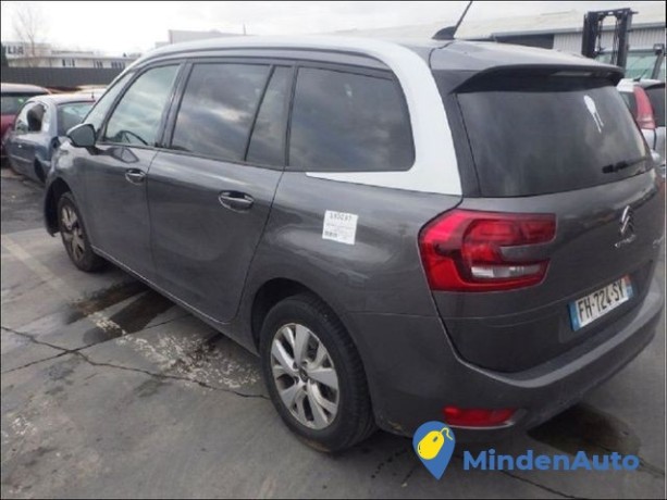 citroen-c4-grand-picassospacetourer-15-bluehdi-130-big-2