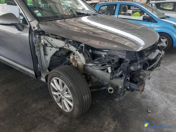 volkswagen-touareg-ii-30-v6-tdi-245-ref-322526-big-3