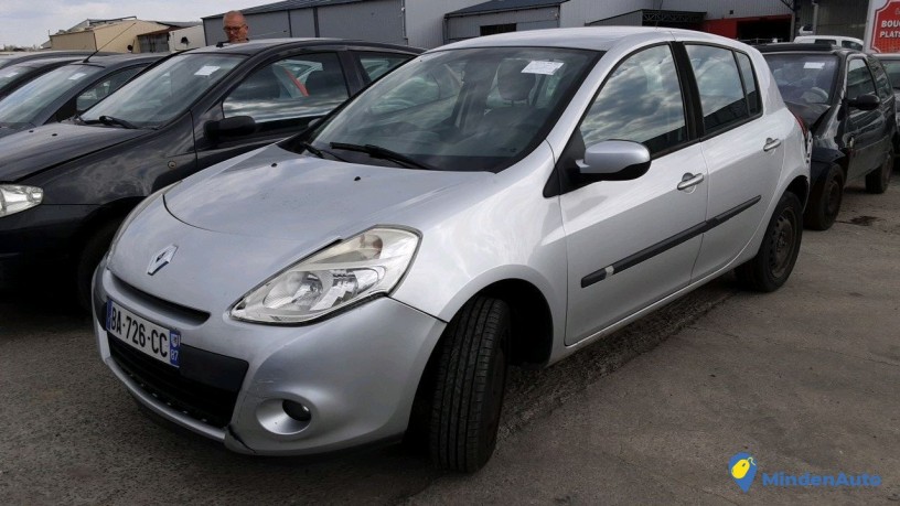 renault-clio-ba-726-cc-big-0