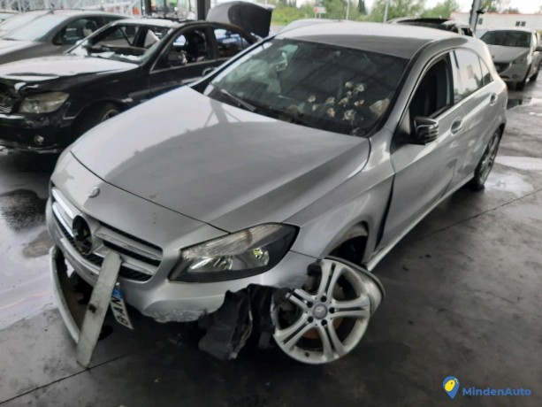 mercedes-classe-a-w176-200-dci-136-ref-322107-big-3