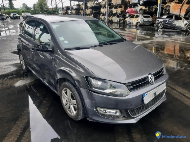 volkswagen-polo-v-6r-14i-85-match-ref-325080-big-2