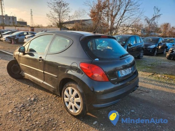 peugeot-207-16l-110-big-3