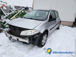 Renault Megane II 1.6L 115