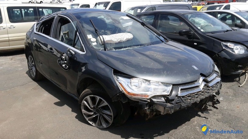 citroen-ds4-dk-263-hg-big-0