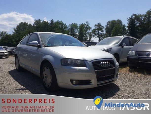 audi-a3-19-tdi-e-attraction-xenon-pdc-fis-chorus-77-kw-105-ps-big-2