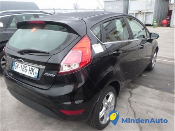 ford-fiesta-titanium-big-3