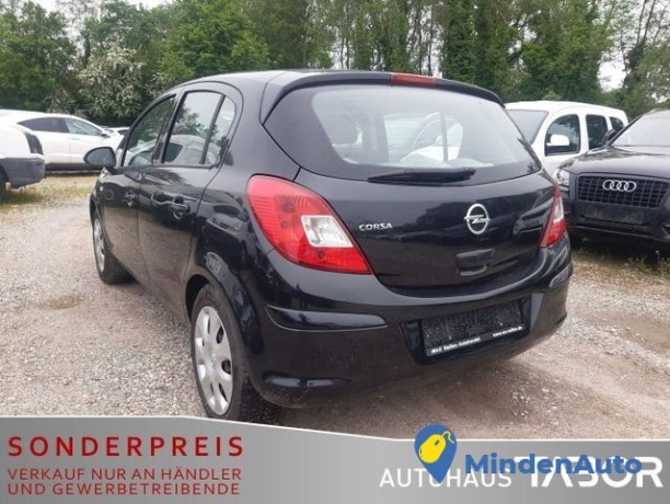 opel-corsa-d-12-active-ecoflex-63-kw-86-ch-big-1