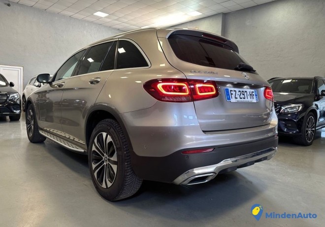 mercedes-glc-22od-4matic-avant-garde-big-2