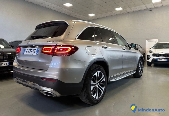 mercedes-glc-22od-4matic-avant-garde-big-3