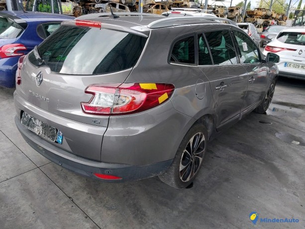 renault-megane-iii-estate-16-dci-130-bose-ref-332879-big-2