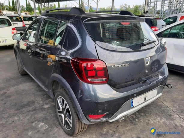 dacia-sandero-stepway-15-dci-90-ref-325753-big-2