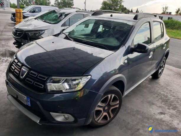 dacia-sandero-stepway-15-dci-90-ref-325753-big-0