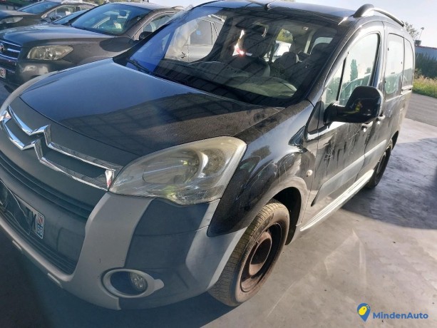 citroen-berlingo-ii-break-16-hdi-110-gazole-332130-big-0