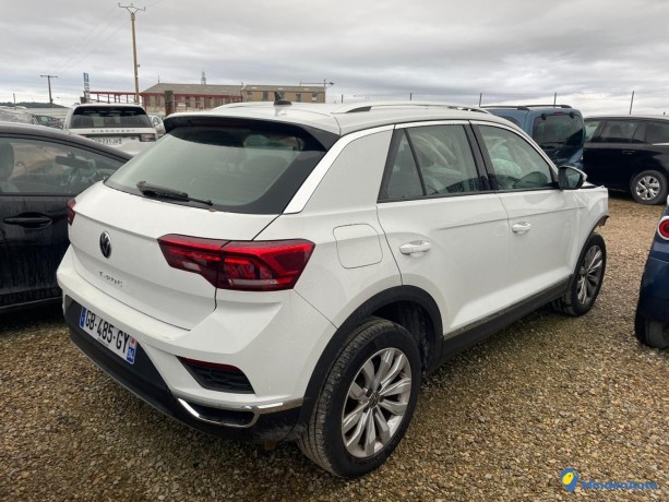 volkswagen-t-roc-15-tsi-evo-150-dsg7-big-2