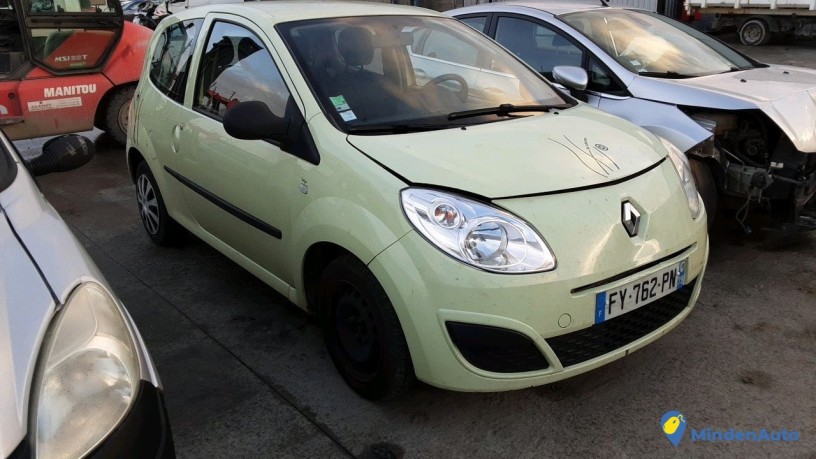 renault-twingo-fy-762-pn-big-2