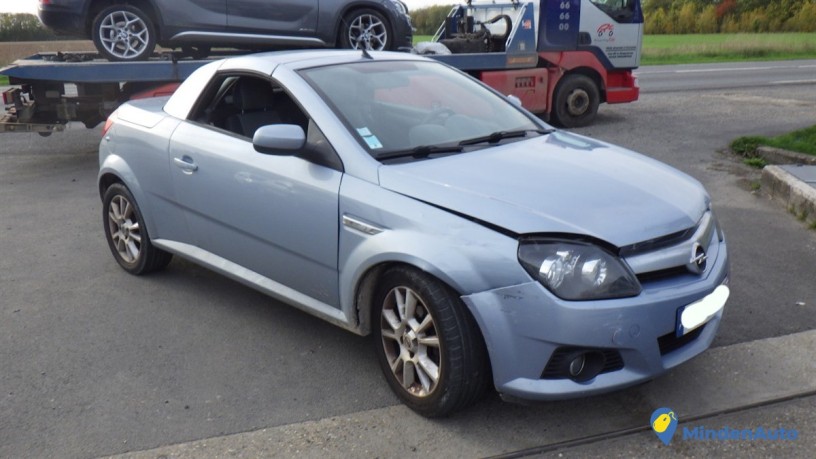 opel-tigra-ii-twintop-18-16v-big-0