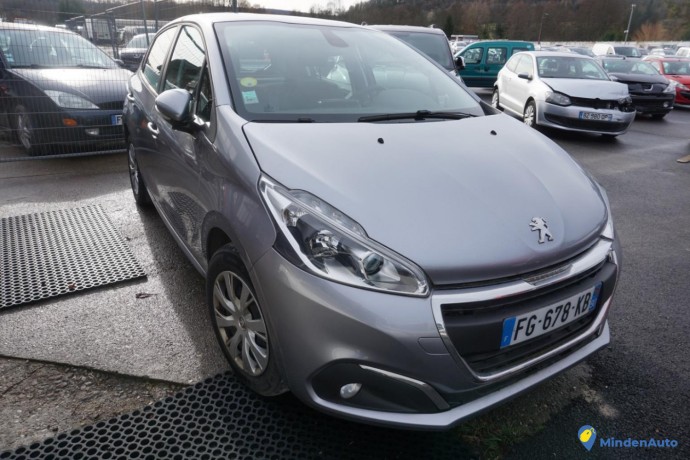 peugeot-208-1-208-1-phase-2-15-blue-hdi-16v-turbo-big-1