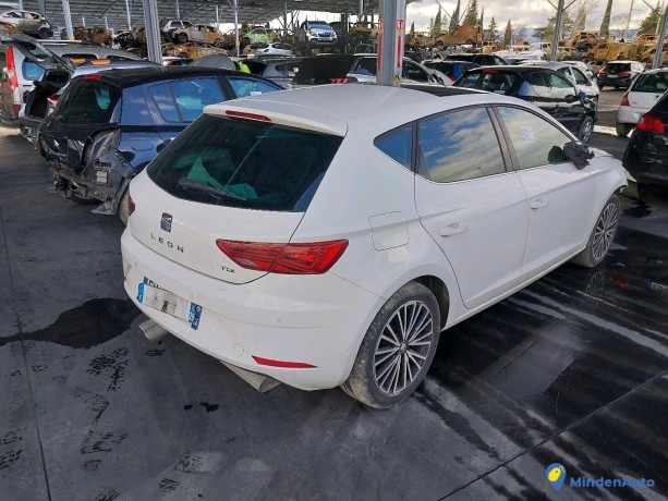 seat-leon-iii-20-tdi-150-xcell-gazole-big-1