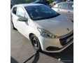 peugeot-208-16-bluehdi-100-gazole-small-2