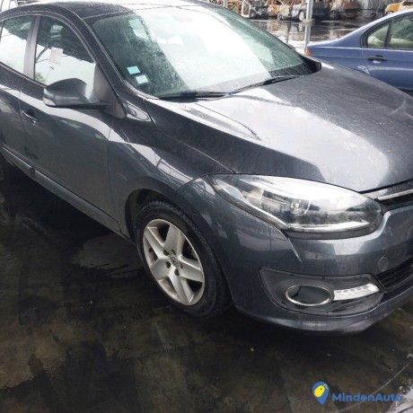 renault-megane-iii-15-dci-110-gazole-big-1