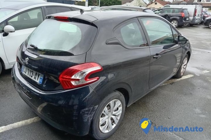 peugeot-208-12-e-vti-82cv-ref-66146-big-3