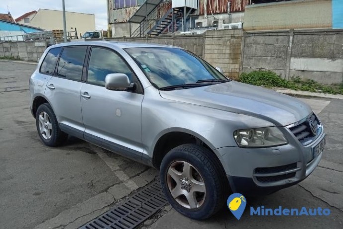 volkswagen-touareg-i-r5-25-tdi-174-cv-b11-big-2