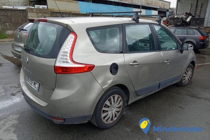 renault-grand-scenic-15-dci-105-cv-7-places-ref-66866-big-3