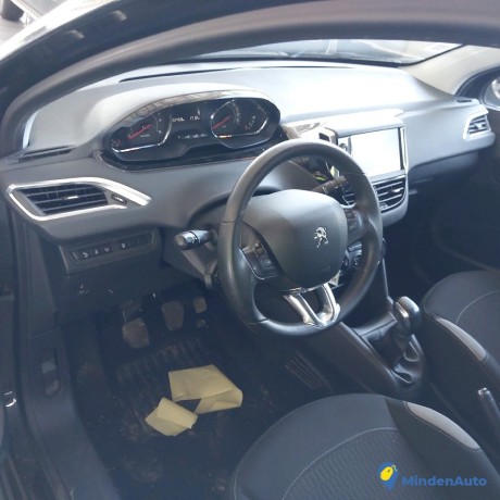 peugeot-208-16-e-hdi-92-style-gazole-big-4