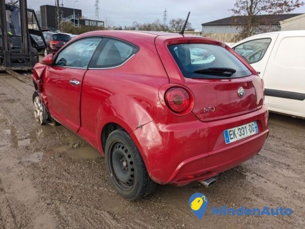 alfa-romeo-mito-14-16v-ps-95-essence-3-portes-big-1