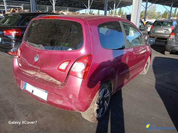 renault-twingo-ii-2-12i-16v-lev-75-essence-big-3