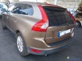 volvo-xc60-24d-175-summum-gazole-small-1