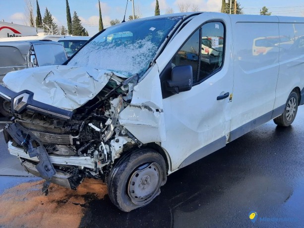 renault-trafic-iii-20-dci-120-l2h1-ref-315973-big-2