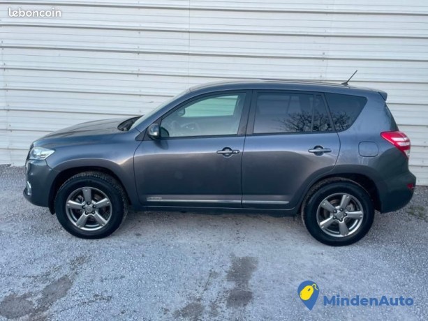 toyota-rav4-150-d-4d-fap-limited-edition-4wd-2012-big-3