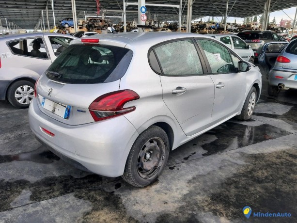 peugeot-208-12-puretech-82-active-ref-320497-big-1