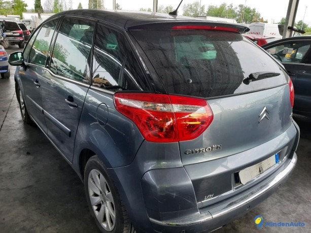 citroen-c4-picasso-16-hdi-110-ref-321435-big-0