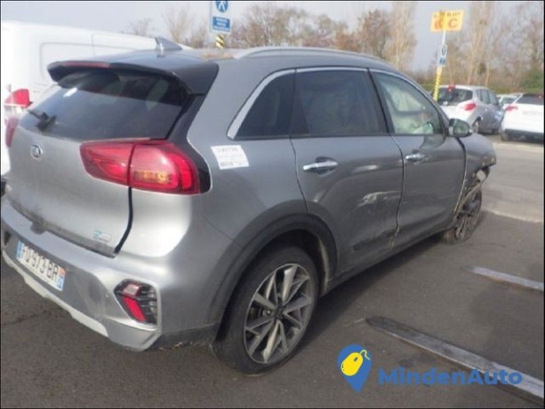 kia-niro-16-gdi-hybrid-141cv-big-3