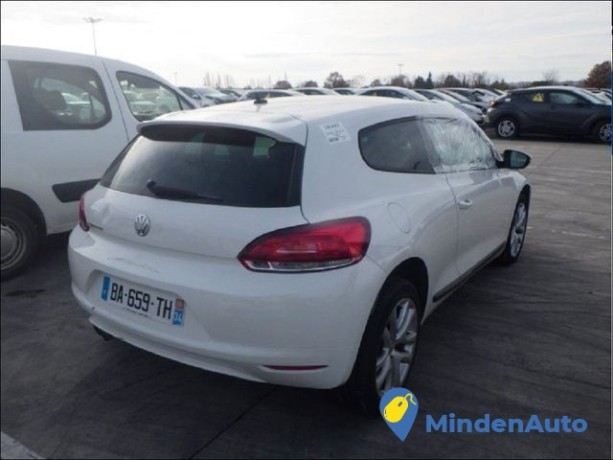 volkswagen-scirocco-20-tdi-20-tdi-140cv-big-3