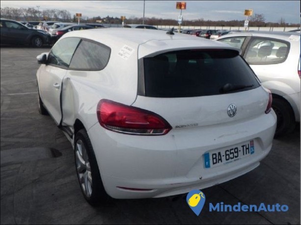 volkswagen-scirocco-20-tdi-20-tdi-140cv-big-2