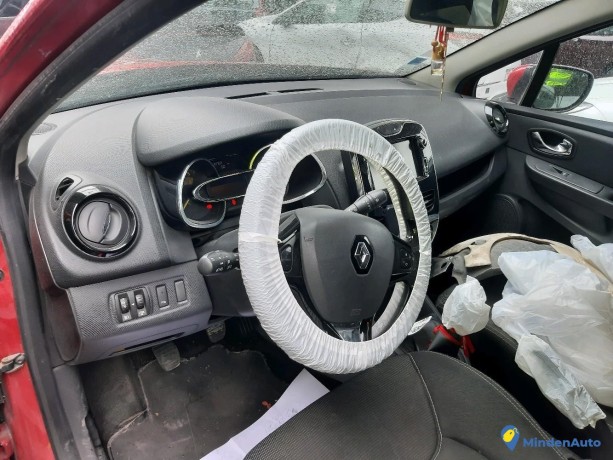 renault-clio-iv-15-dci-75-business-ref-321470-big-4