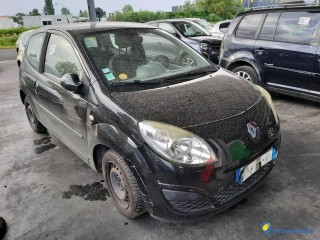 RENAULT TWINGO II 1.5 DCI 65 EXPRESSIO Réf : 324187