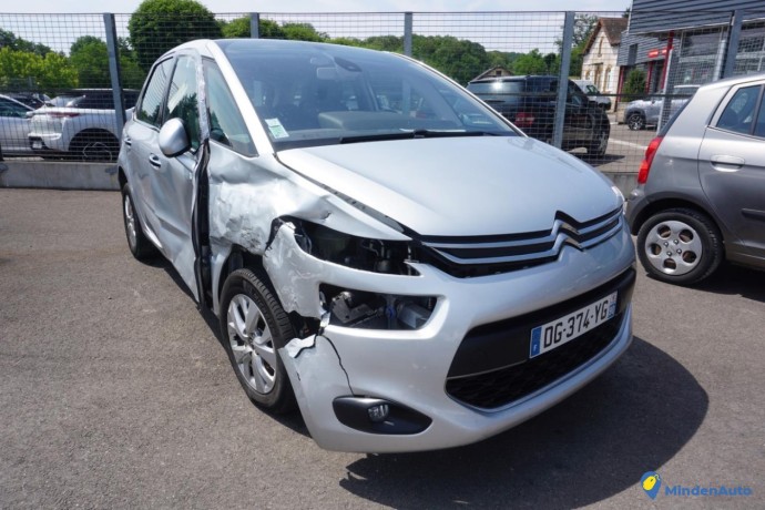 citroen-c4-picasso-ii-16hdi-116-lp-80527-big-1