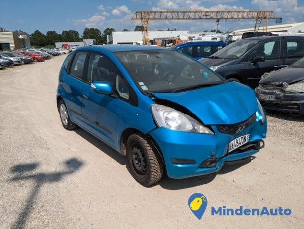 honda-jazz-14l-vtec-99-big-0