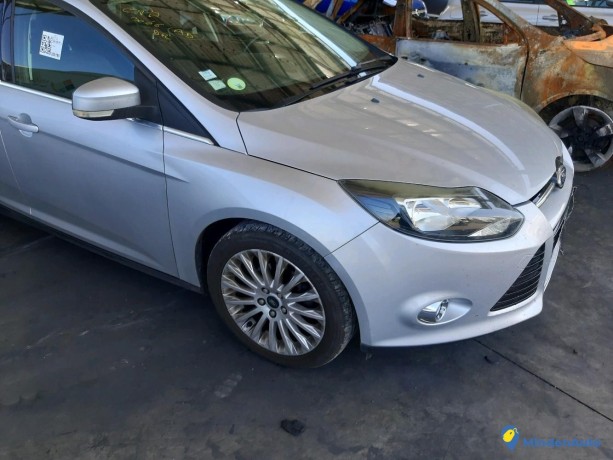 ford-focus-iii-sw-16-tdci-titanium-ref-325180-big-1