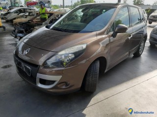 RENAULT SCENIC III 1.9 DCI 130 JADE Réf : 326358