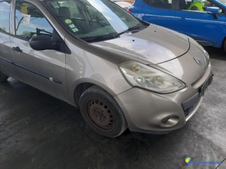 RENAULT CLIO III 1.5 DCI 70 AUTHENTIQUE Réf : 324315