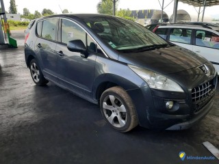 PEUGEOT 3008 1.6 HDI 110 PREMIUM Réf : 326058