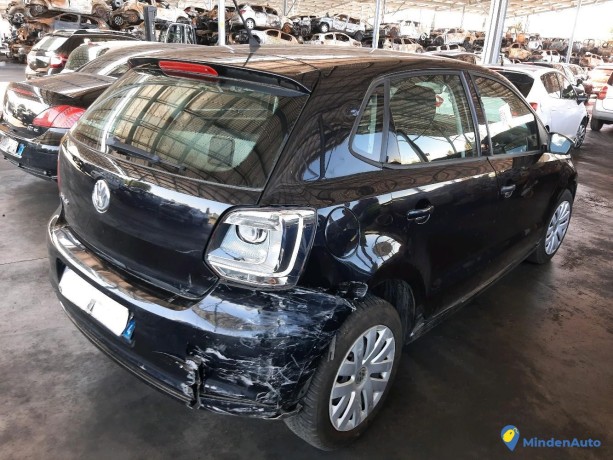 volkswagen-polo-12i-60-trendline-ref-327205-big-3